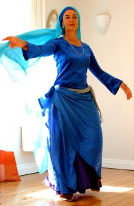 Liza Wedgwood dances Baladi form of Raqs Sharqi